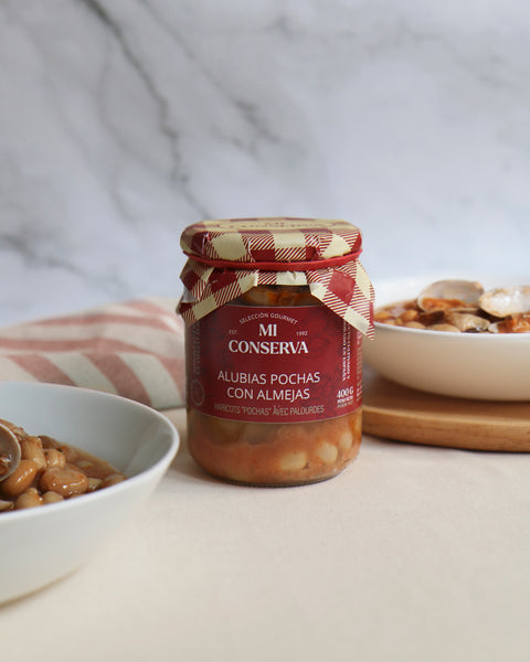 Pochas con almejas